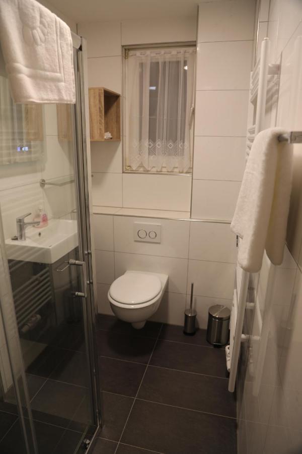 Ferienwohnung คาสเซล ภายนอก รูปภาพ